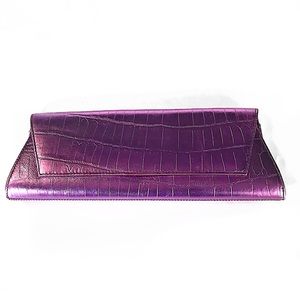 Gorgeous Metallic Pink Clutch 😍